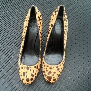 Tory Burch Leopard Print Women's size 10